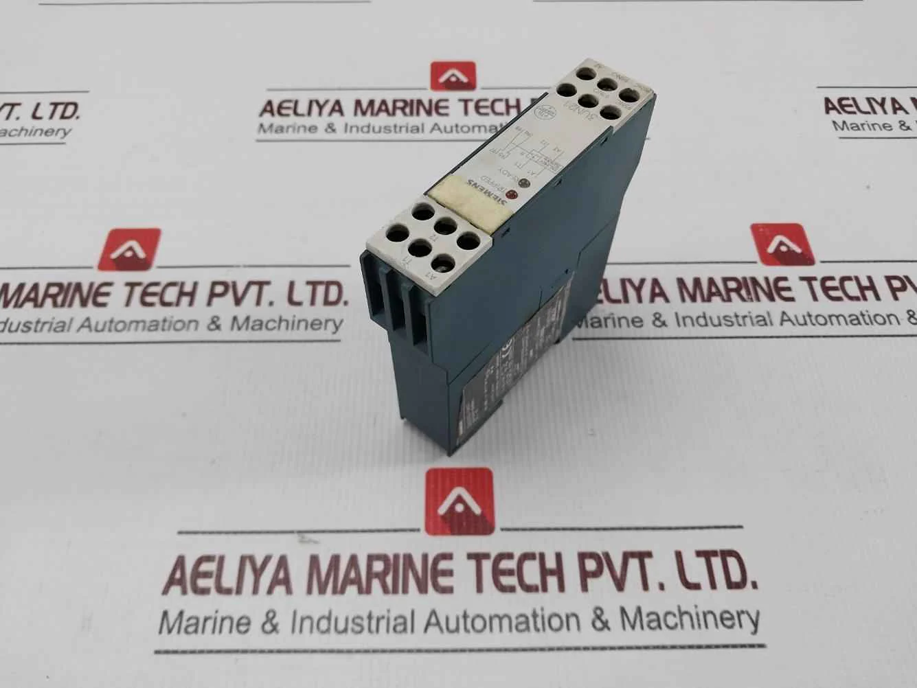 Siemens 3un2100-0an7 Thermistor Motor Protection Relay 220–240v - Image 3