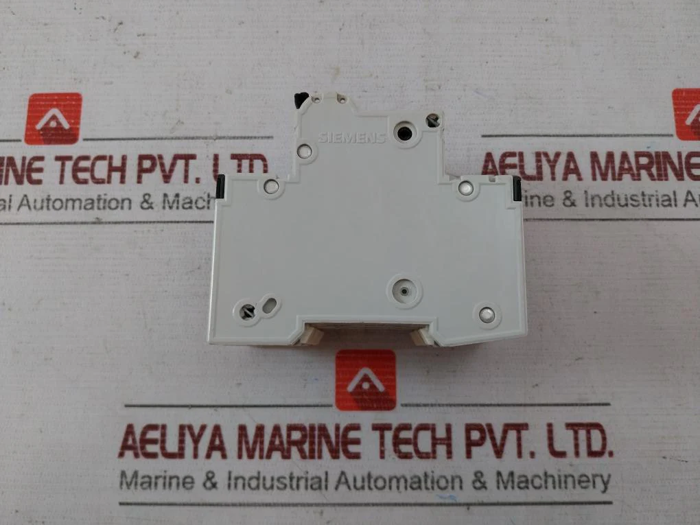 Siemens 5Sy6310-7 Circuit Breaker 400V 15Ka 3,5Nm 277V Ac En 60898 - Image 8