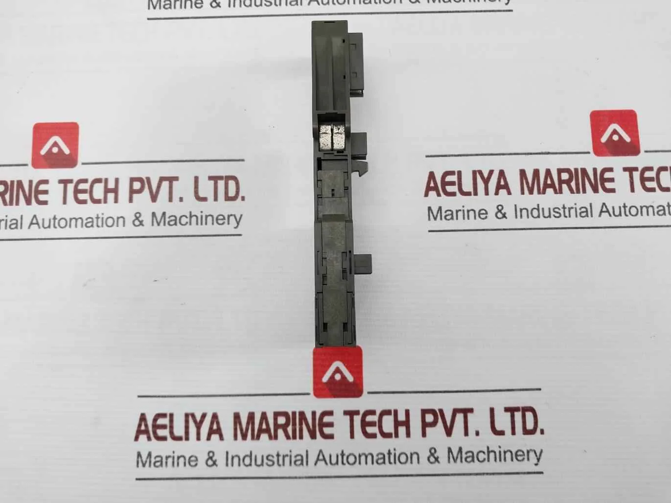 Siemens 6Es7 193-4Cb30-0Aa0 Terminal Module 969910-1/282 - Image 2