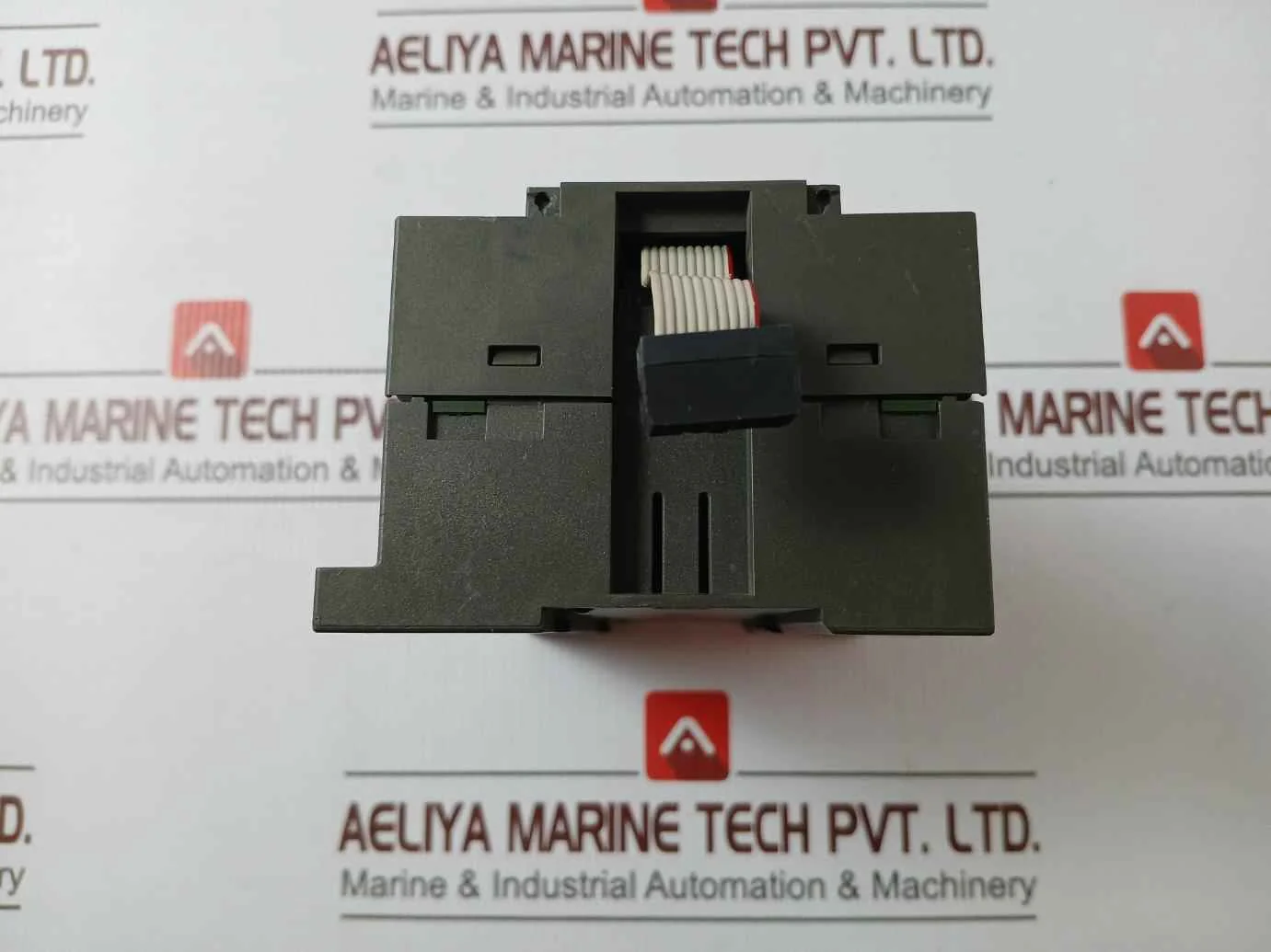 Siemens 6Es7 223-1Bl22-0Xa0 Simatic Digital Input/Output I/O Module - Image 4