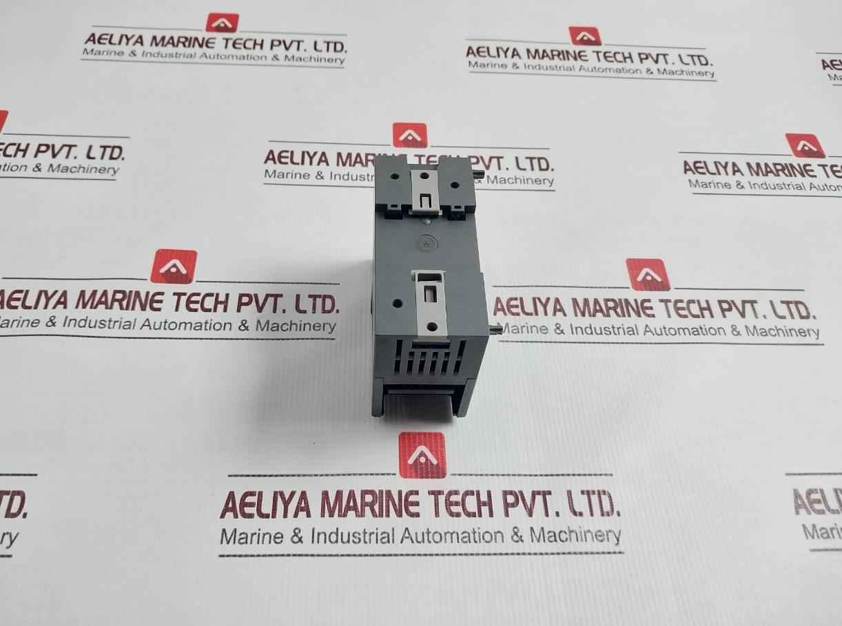 Siemens 6es7 288-3at04-0aa0 Simatic S7-200 Smart Analog Input Module 24 Vdc - Image 4