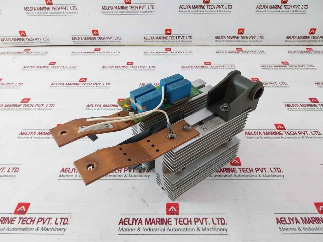 Siemens 6Sy7010-0Ab41 Scr Thyristor Module Ip303 C98130-a1235-b271-03-07 - Image 3