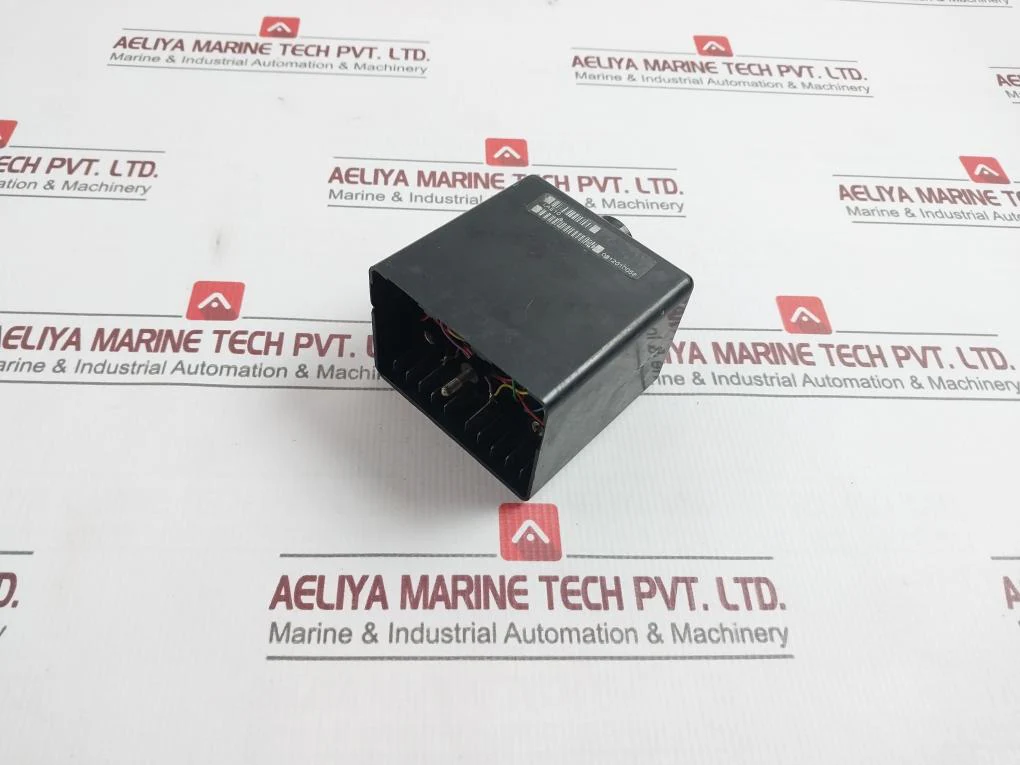 Siemens Lae10 Flame Safeguard Controller 0312010058 - Image 3