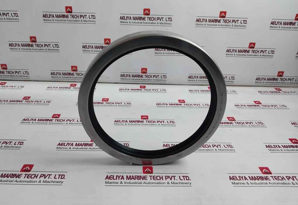 Skf 593667 Double Lip Oil Seal - Image 3