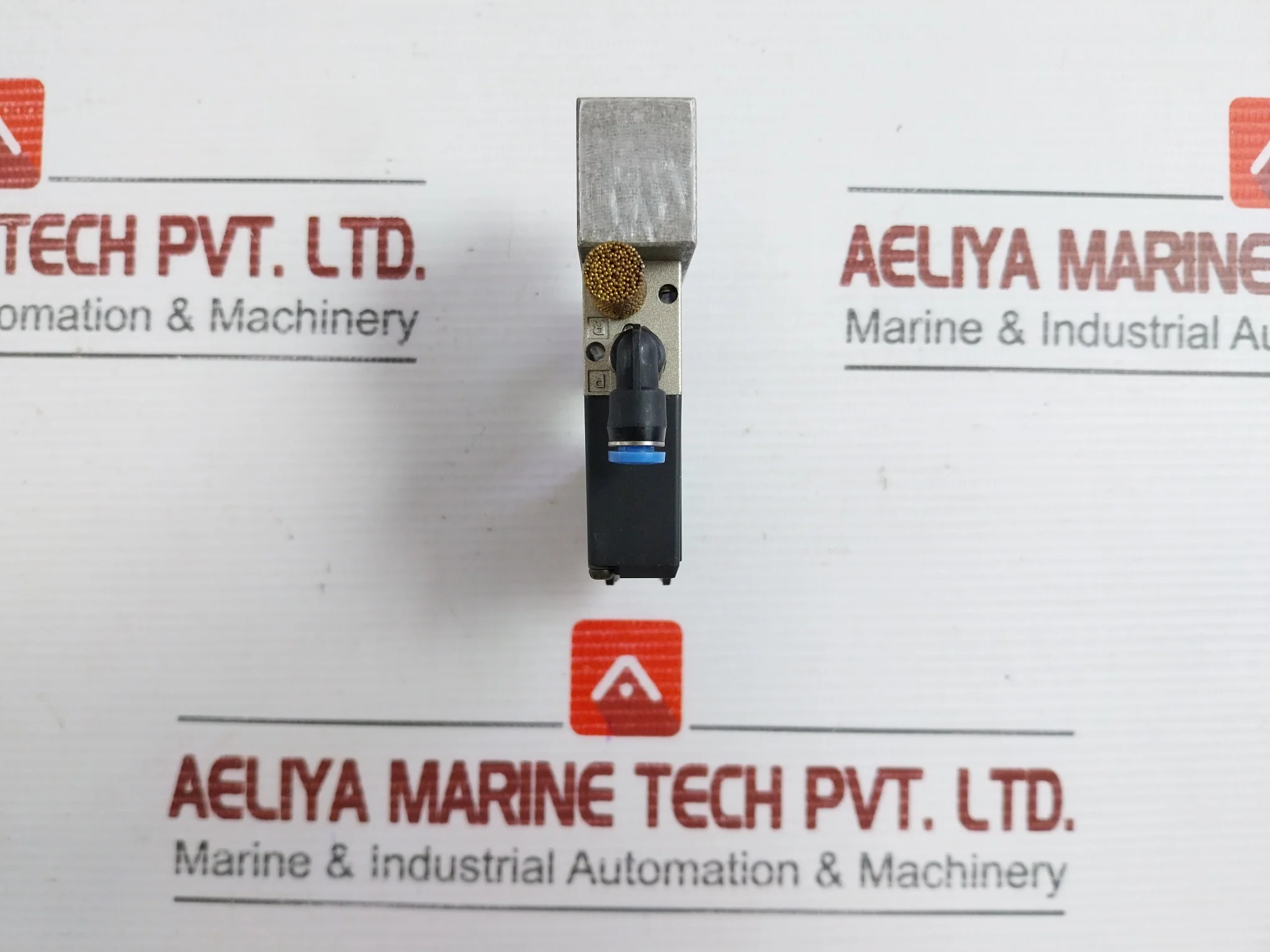 Smc Vz110-5Moz-m5 Pneumatic Solenoid Valve - Image 6