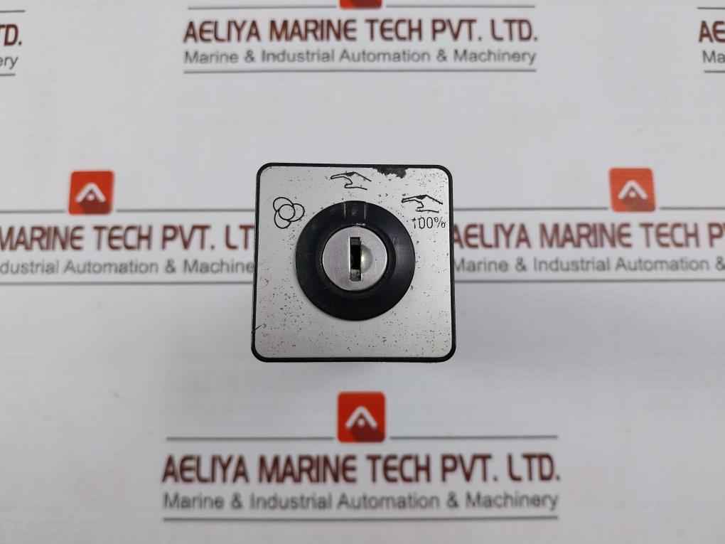 Sontheimer Waw1013/8Zm/Z32Sf Rotary Cam Switch 220V–240V 25A/690V - Image 2