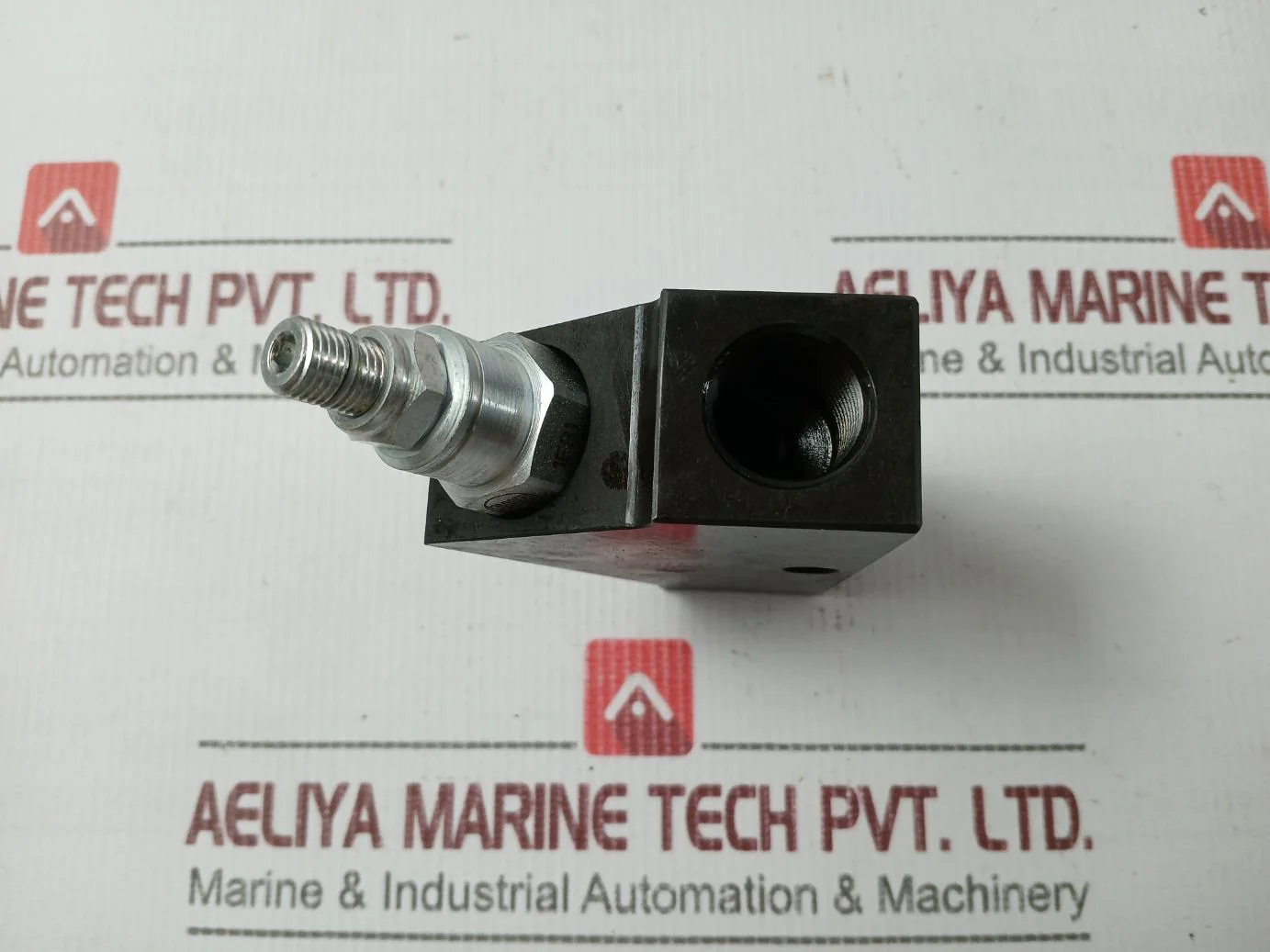 Sun Hydraulics 1G01-a3 Flow Control Valve - Image 2