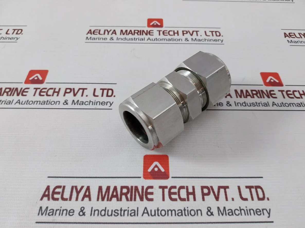Superlok 316 Scc Stainless Steel Tube Fitting - Image 3