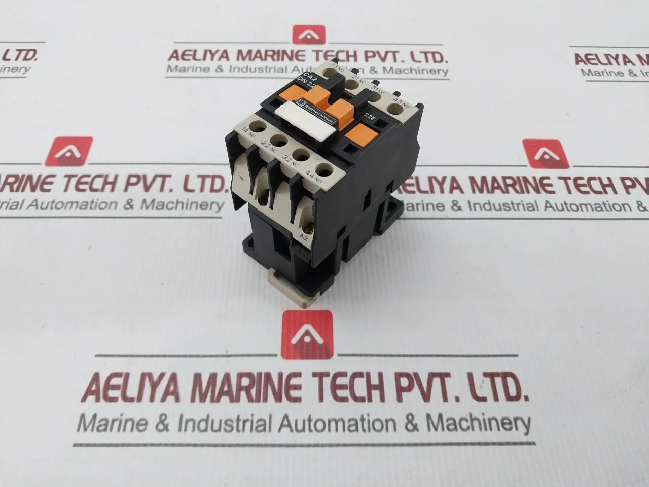 Telemecanique Ca2 Dn22 Control Relay 230Vac - Image 3