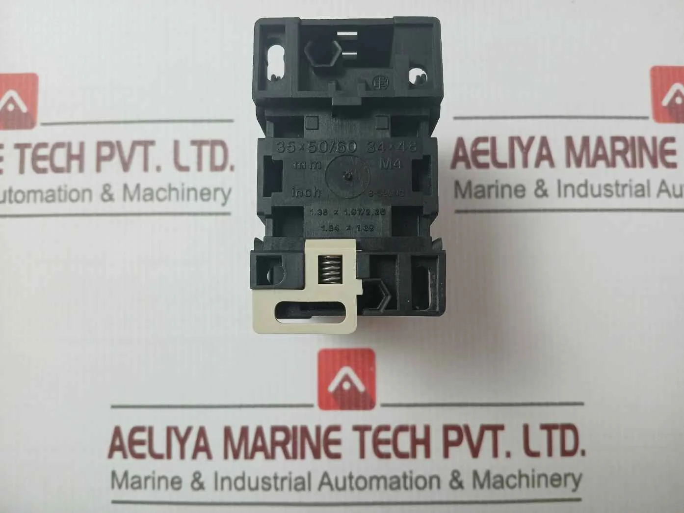 Telemecanique Ca2 Dn22 Control Relay 600Vac Max 10A 03780320152 - Image 7