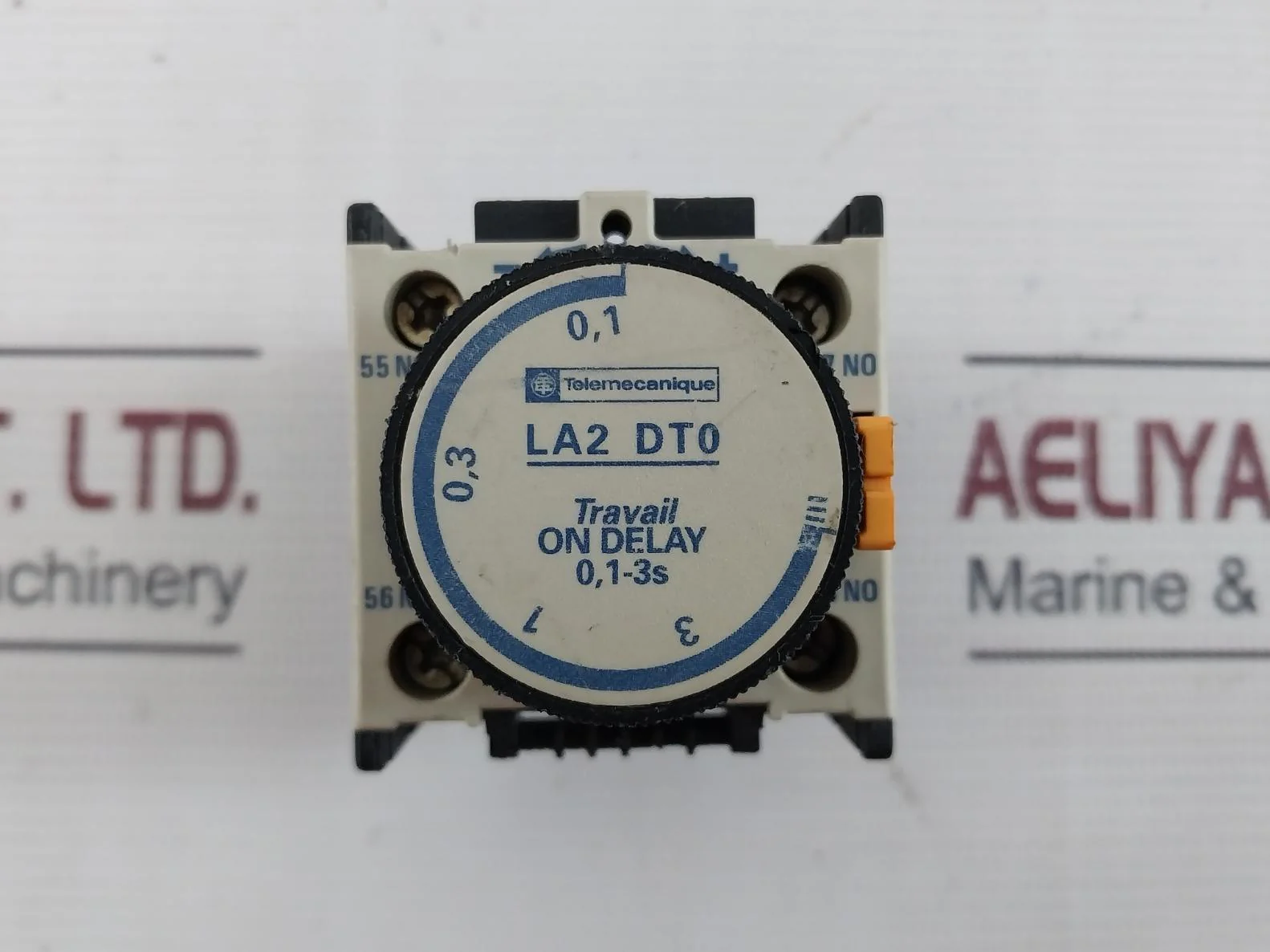 Telemecanique La2 Dt0 On Delay Timer Contactor 0,1-3S 382501-01 21 - Image 2