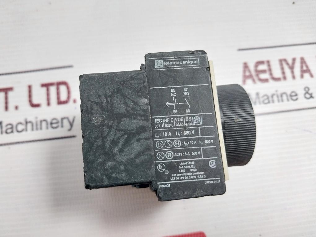 Telemecanique La2 Dt4 On Delay Timer Relay Module 10–180 Sec Iec 337-1 - Image 6