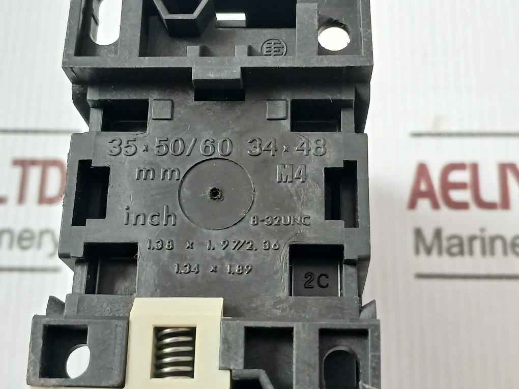 Telemecanique Lc1 D12 10 Contactor Unit - Image 9