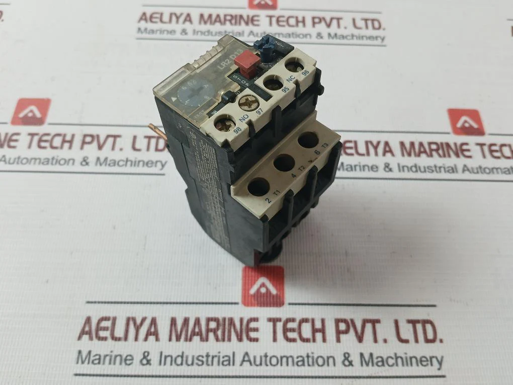 Telemecanique Lr2 D1312 Thermal Overload Relay 5.5–8 Amps 380V / 600V A.C. Max - Image 2
