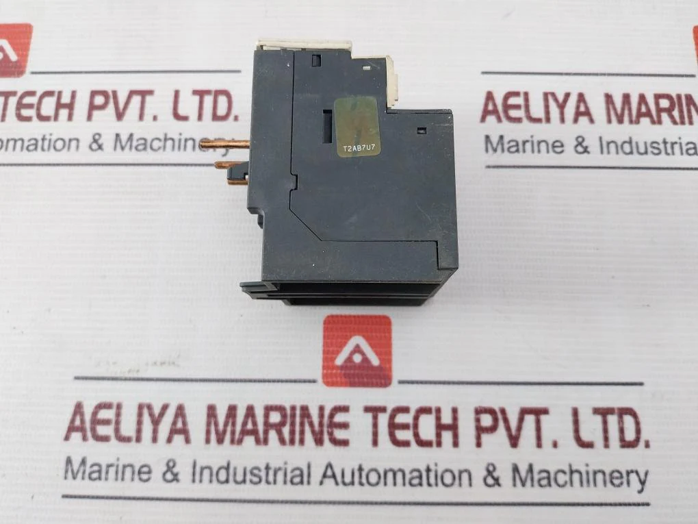 Telemecanique Lrd14 Overload Relay 600Vac Max 7-10A - Image 6