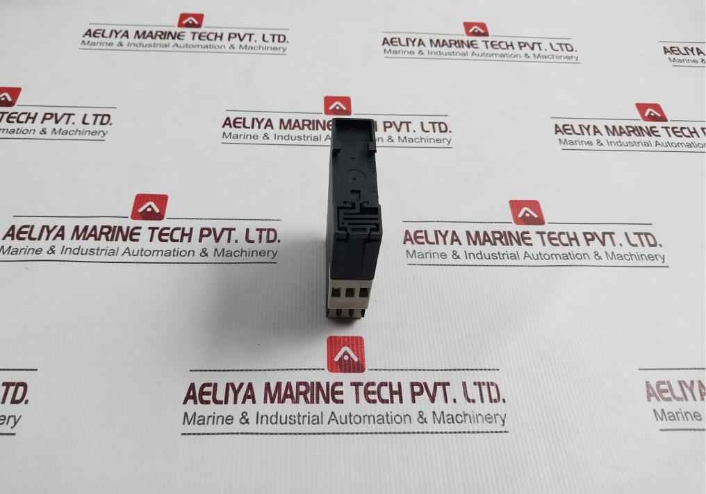 Telemecanique Re4 Ya12Bu Electronic Timing Relay 50/60Hz 250V 4A - Image 5