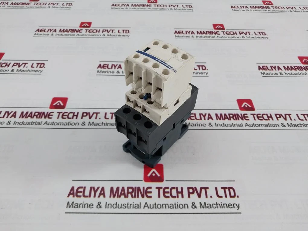 Telemecanique/Schneider Electric La1 Dn40 Auxiliary Contact Block 50A 600V Ac Ma - Image 4