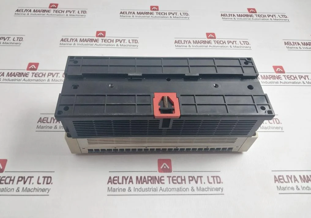 Telemecanique Tsx 1723428 Programmable Controller 50/60Hz 110-240V - Image 2