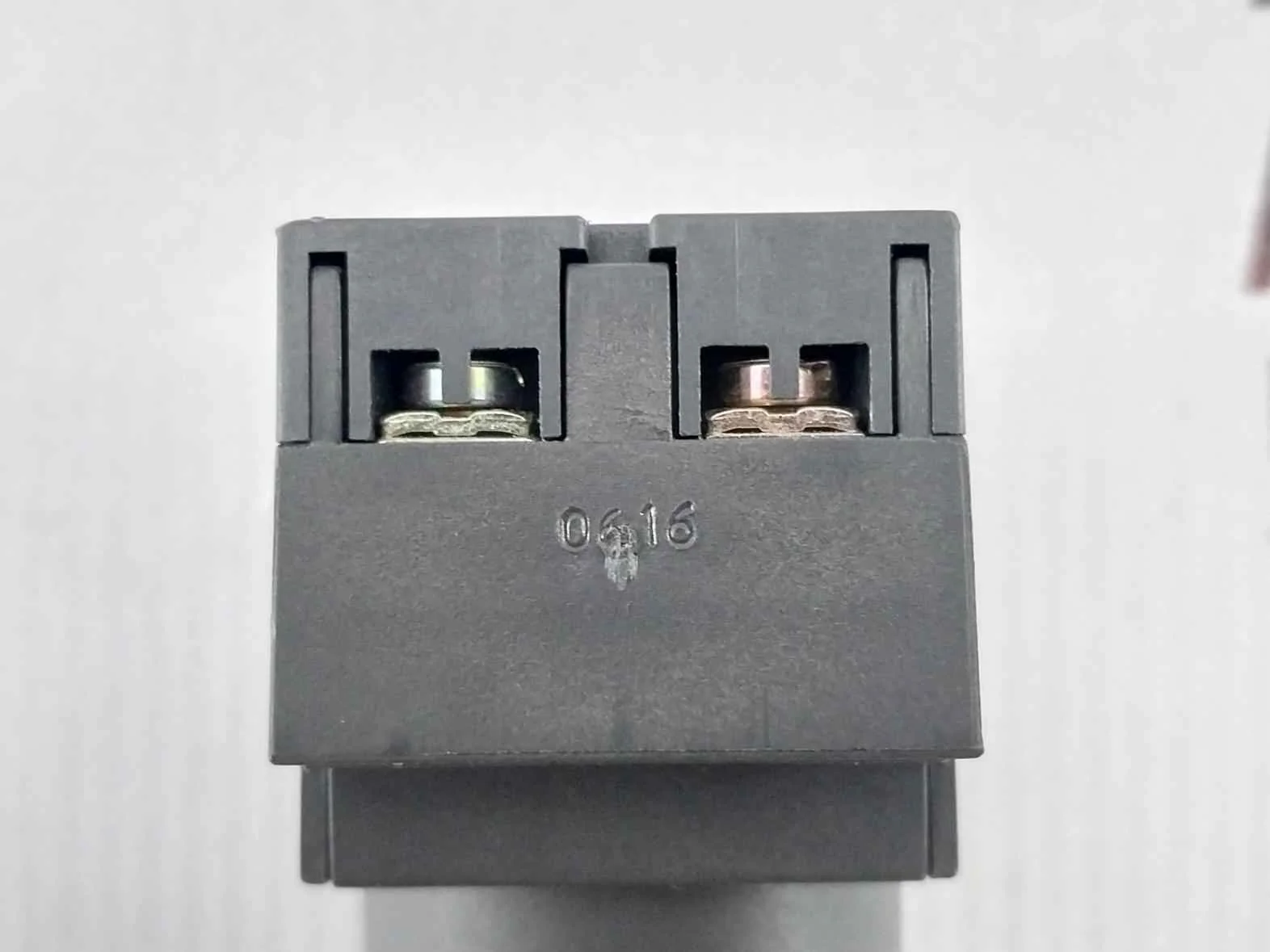 Telemecanique Xb7-ev8.P Push Button Pilot Light 230V 50/60Hz - Image 6