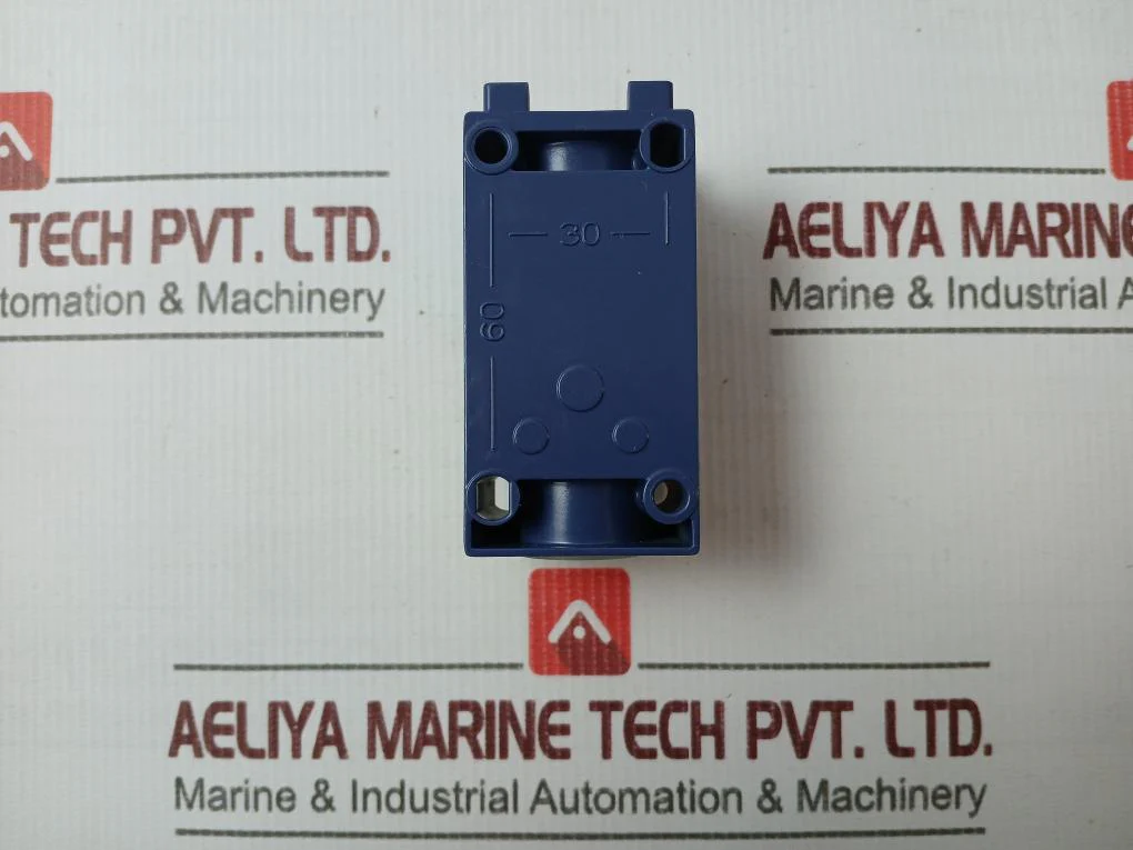 Telemecanique Xck-j10541 Limit Switch Lever Ip66 - Image 4