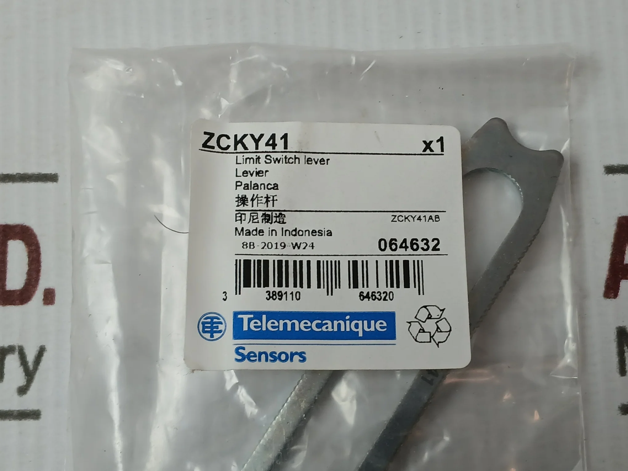 Telemecanique Xck-j10541 Limit Switch Lever Ip66 - Image 6