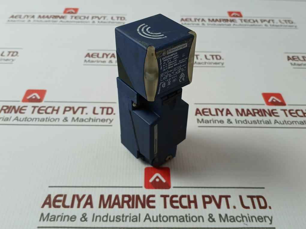 Telemecanique Xs7C4A1Mpg13 Inductive Proximity Sensor 24 V-240 V Ac/Dc 5-200Ma D - Image 4