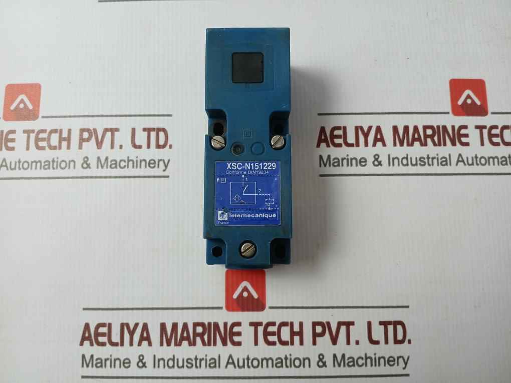 Telemecanique Xsc-n151229 Proximity Switches - Image 2
