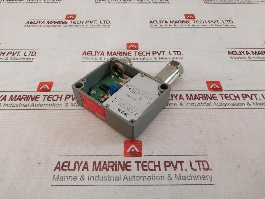 Trafag 8202.79.2210 Pressure Transmitter 0...16 Bar-g 12...34V Dc - Image 5