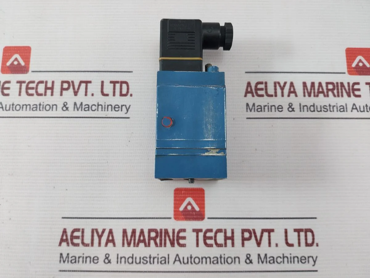 Wabco 3410400060 Pneumatic Pressure Switchn USED - Image 2