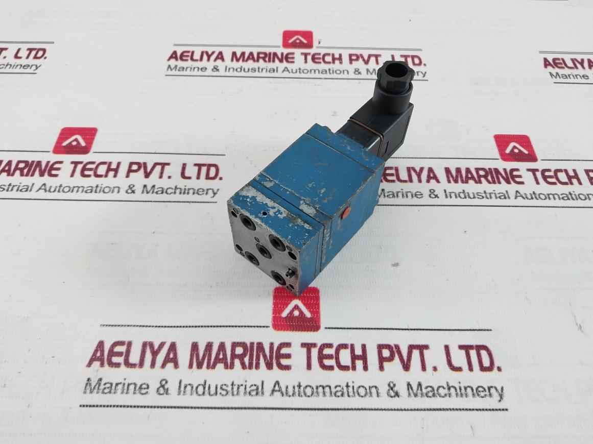Wabco 3410400060 Solenoid Valve - Image 3