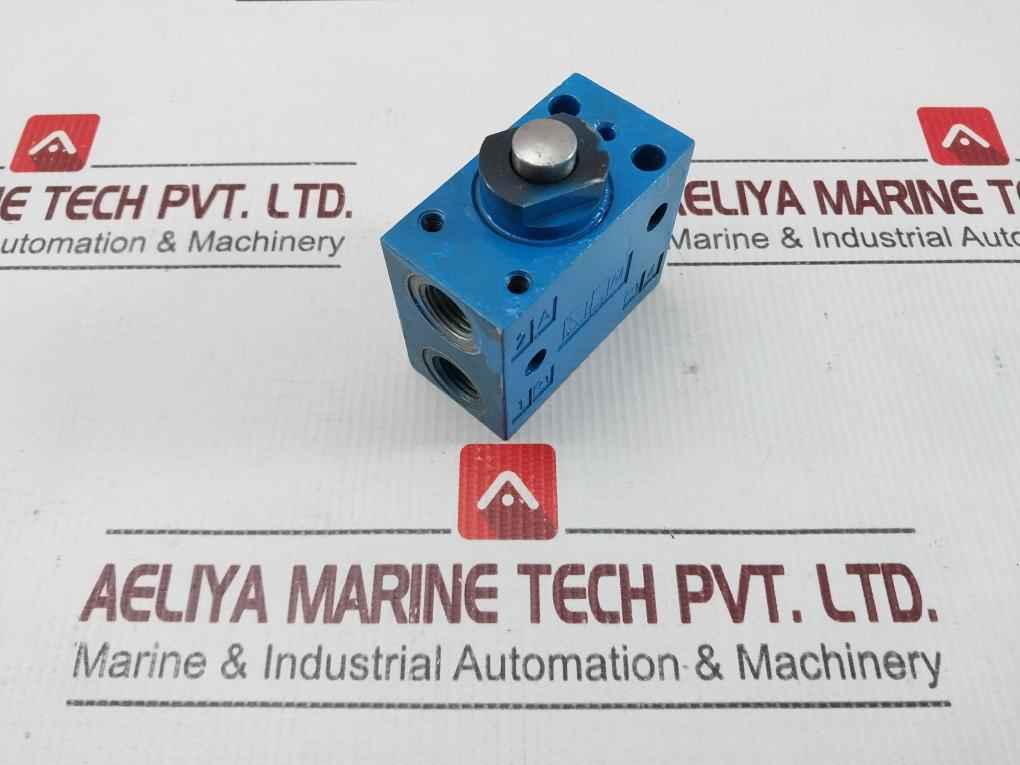 Wabco 3630070000 Directional Control Valve 002 2392 - Image 3