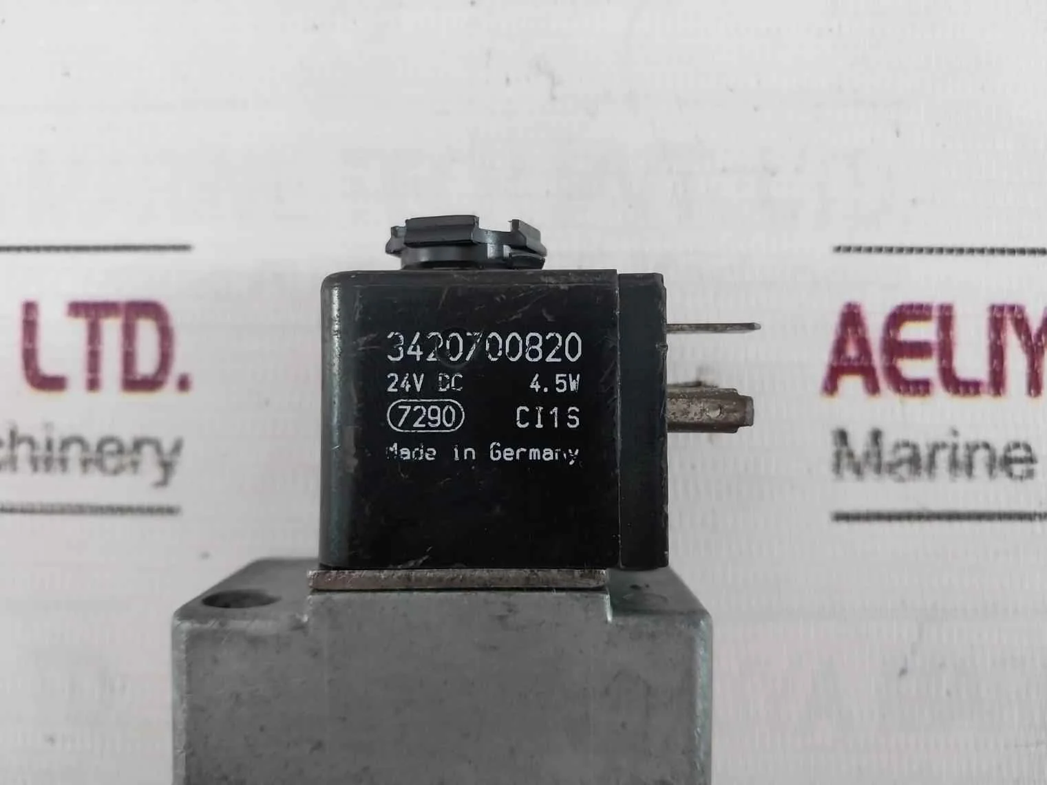 Wabco 5722022220 Solenoid Valve 24V Dc 4.5W - Image 8