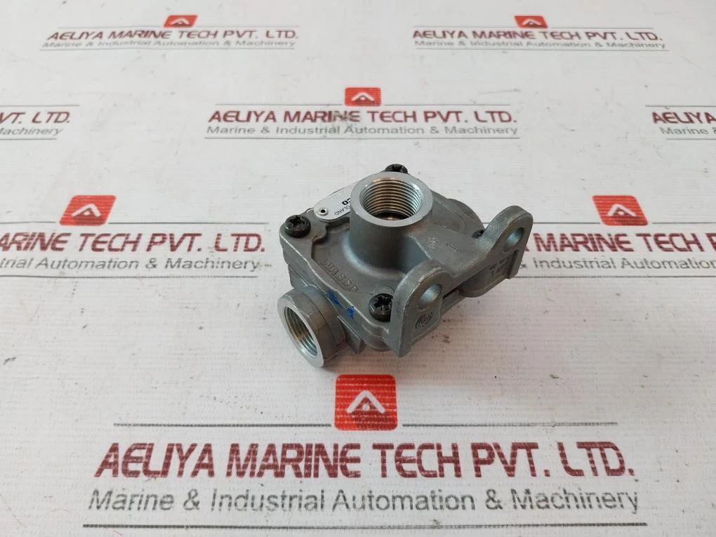 Wabco 9735000000 Release Valve 3012 - Image 3