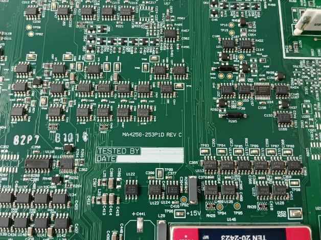 Waters 4258253dc1 Dual Qaud Pcb Assembly 700012934 24vdc 3a - Image 8