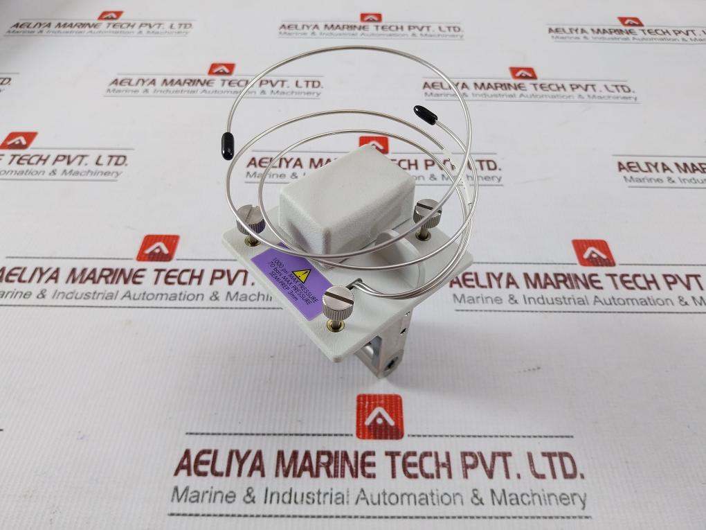 Waters Wat081158 Taper Semi-prep Flow Cell 1000 Psi 44F2Q006 - Image 3
