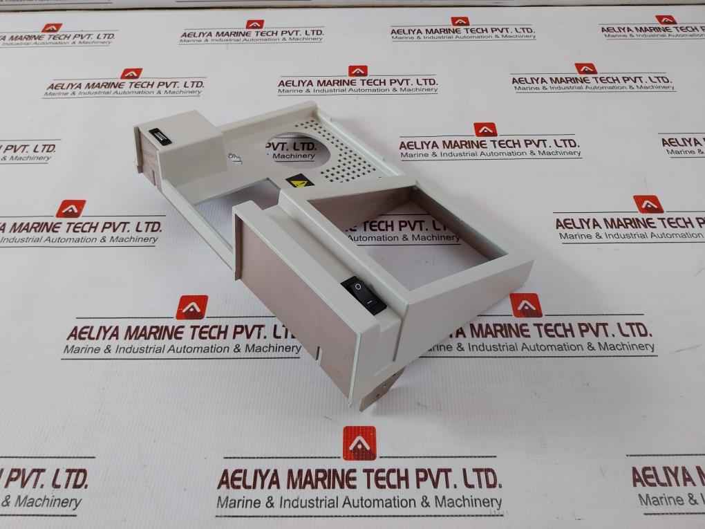 Waters Wat081334 Front Panel Assembly 5/100A 250V 2487 - Image 5