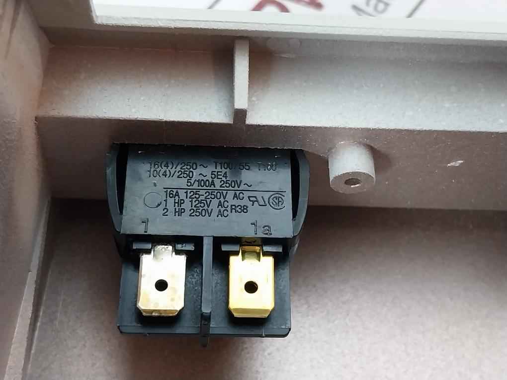 Waters Wat081334 Front Panel Assembly 5/100A 250V 2487 - Image 9