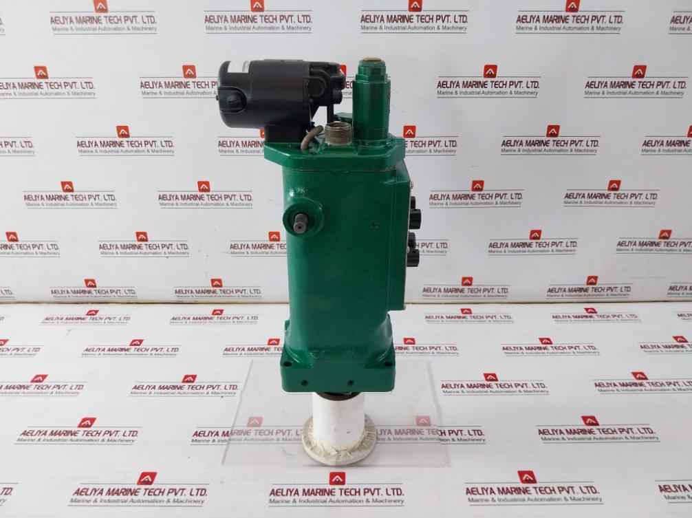 Woodward Ug-8 Governor 8522-447 500-1200 Rpm 230V 2W 0.14A 0-60Hz 2700 Min-1 - Image 7