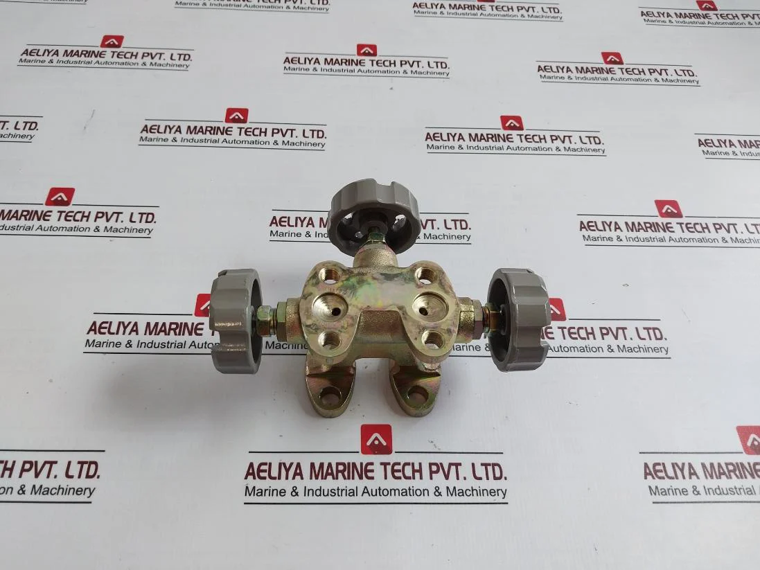 Yamatake Honeywell 3-way Manifold Valve Zb Sf - Image 4