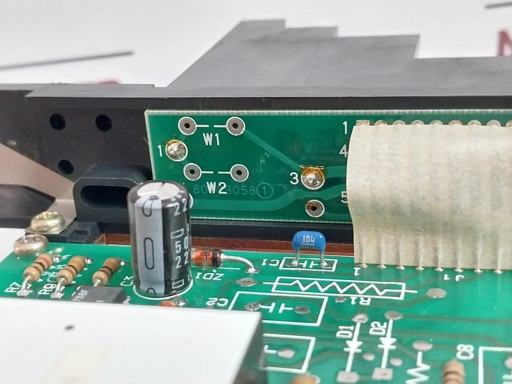 Yamatake-honeywell J-ssd50-12 Analog Input Pcb Module 4-20 Ma 1-5V - Image 4