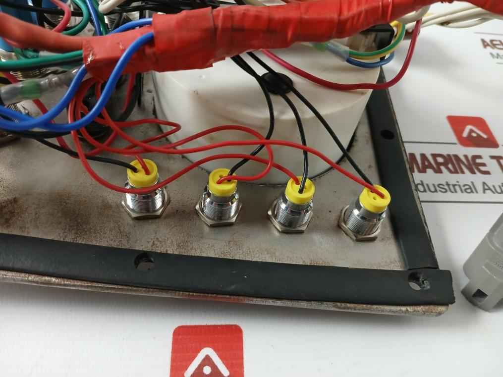 Yanmar 164100-30104 L/B Control Panel 910-w10016, 3Ym27, 4Jh3-dte - Image 8