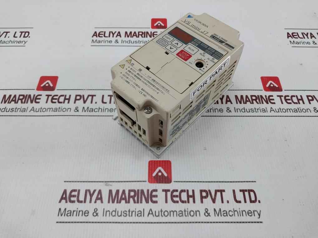Yaskawa Cimr-j7Aa20P1 Inverter Drive 50/60Hz 200V 0.3Kva (Not Working) - Image 2