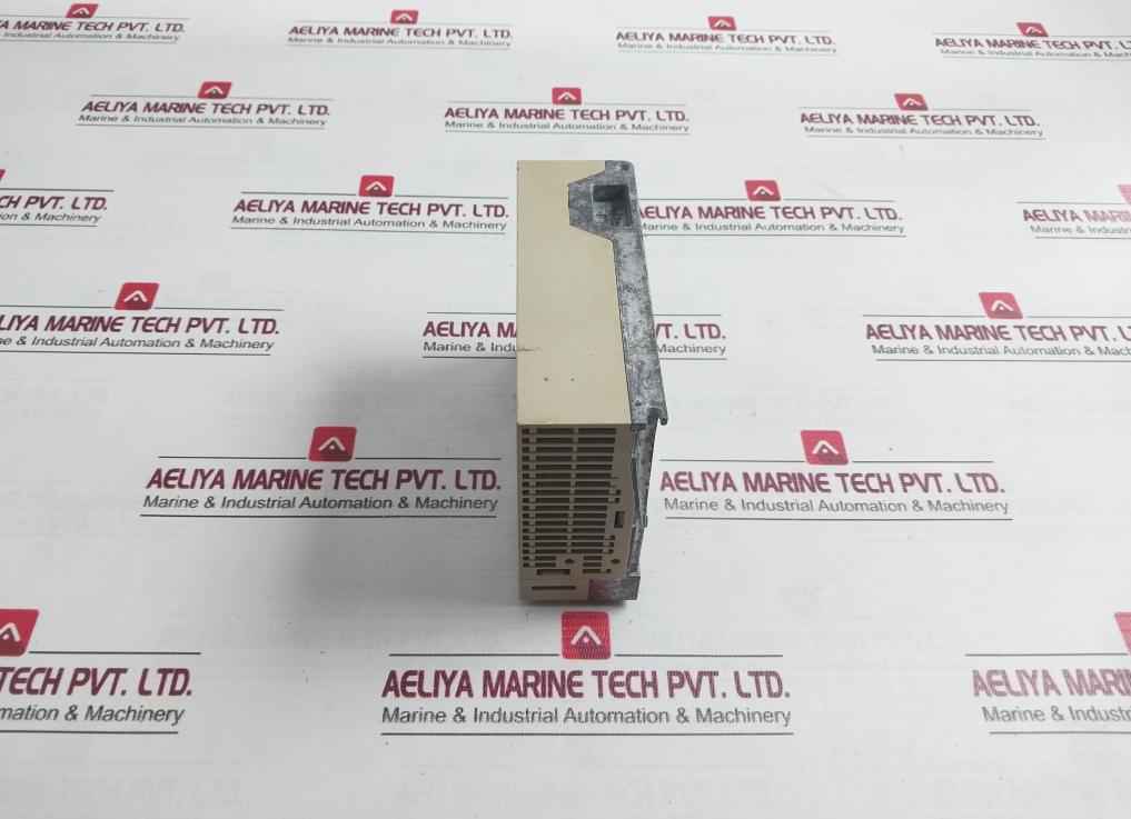 Yaskawa Electric Sgdm-02Ada Servo Drive 200-230V 50/60Hz 0-55C (Not Working) - Image 6