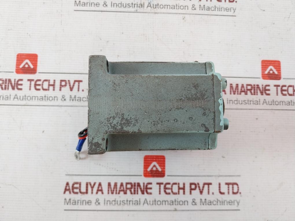 Yuken Kogyo Si-3-10 Intrinsically Safe Solenoid Actuator 3.5V/40Ma - Image 8