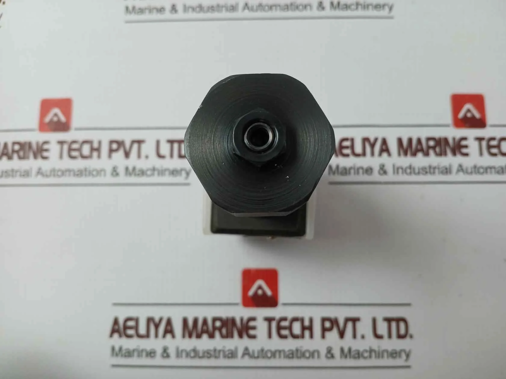 Yuken Mrp-01-b-70 Reducing Modular Valve Vk318406-6 - Image 6