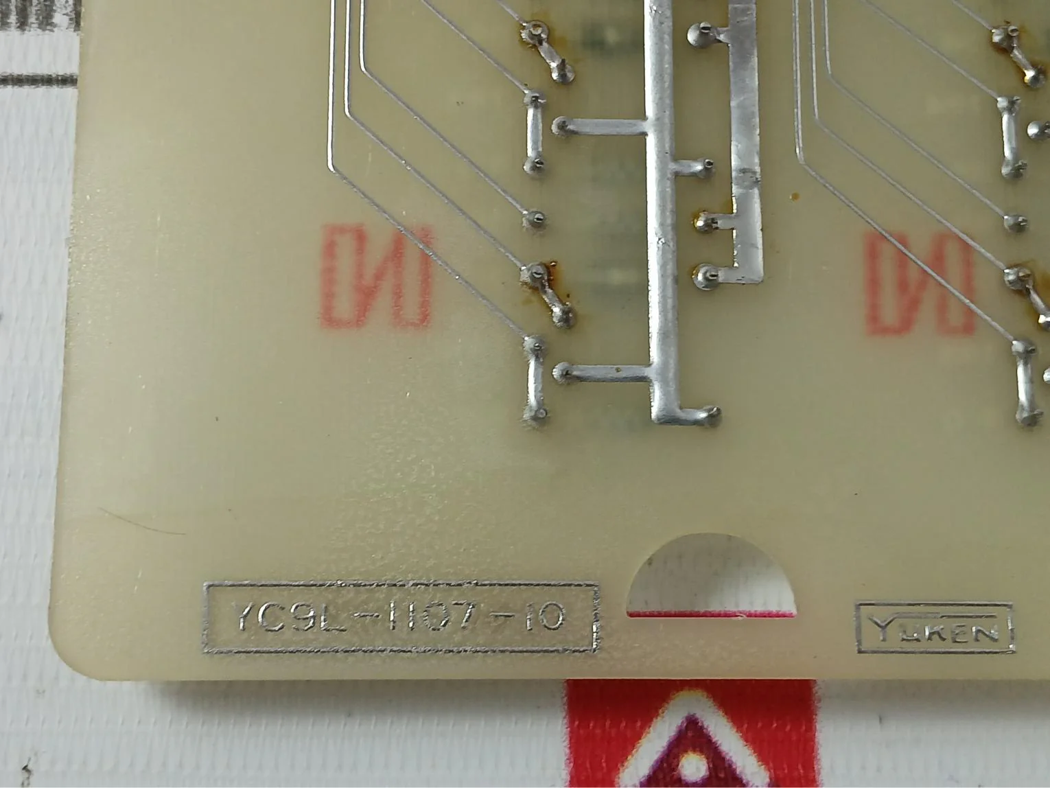 Yuken Printed Circuit Board Yc9L-1107-10 - Image 6