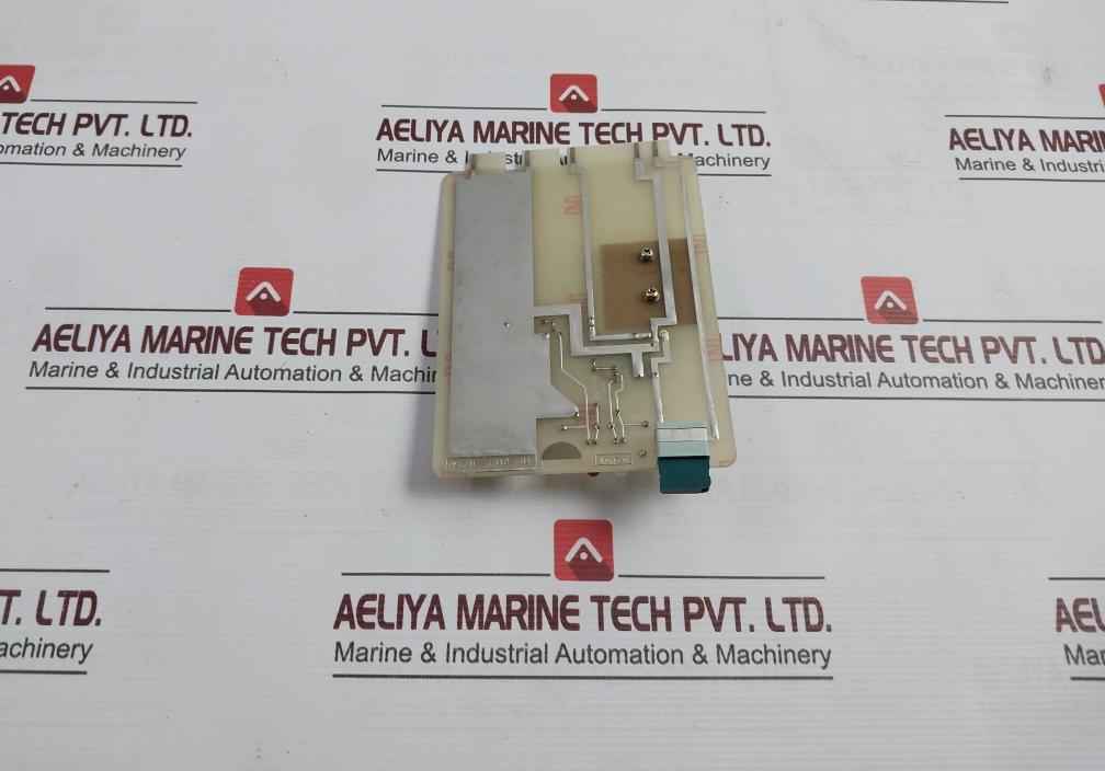Yuken Yc9L-1102-10A Printed Circuit Board - Image 3