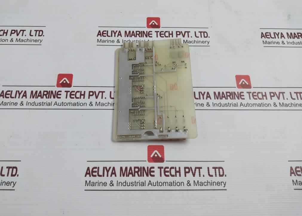 Yuken Yc9L-1104-10 Relay Printed Circuit Board - Image 2